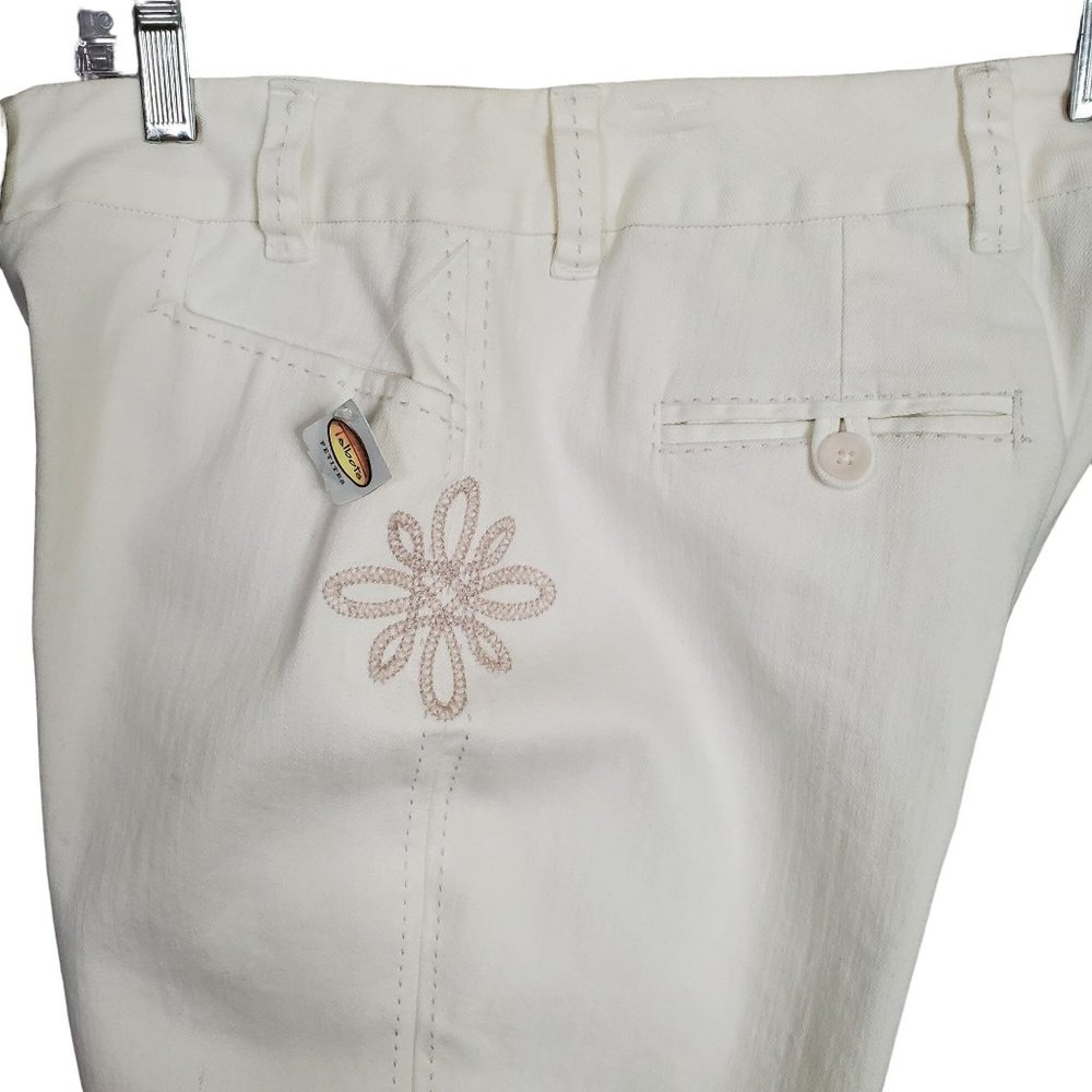 Talbots NWT Size 8P 8 Petite Pants Cotton Denim Floral Embroidered NWT Stretch - Picture 9 of 10